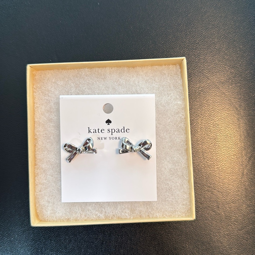 Kate spade bow earrings